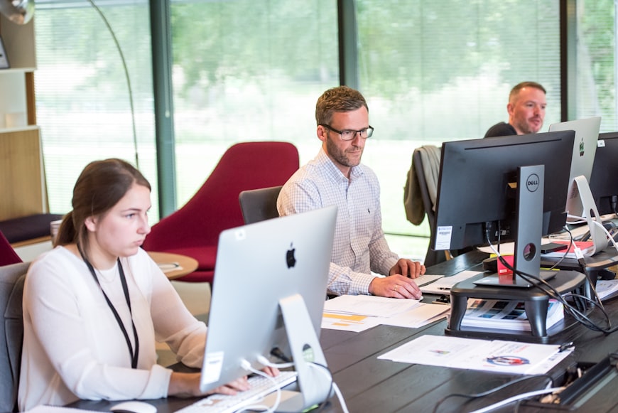 Freight CRM vs. Generic CRM Software: Why Freight Forwarders Outgrow Deal-Based Tools